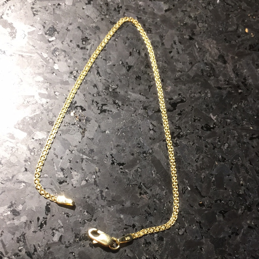 Solid gold snake bracelet